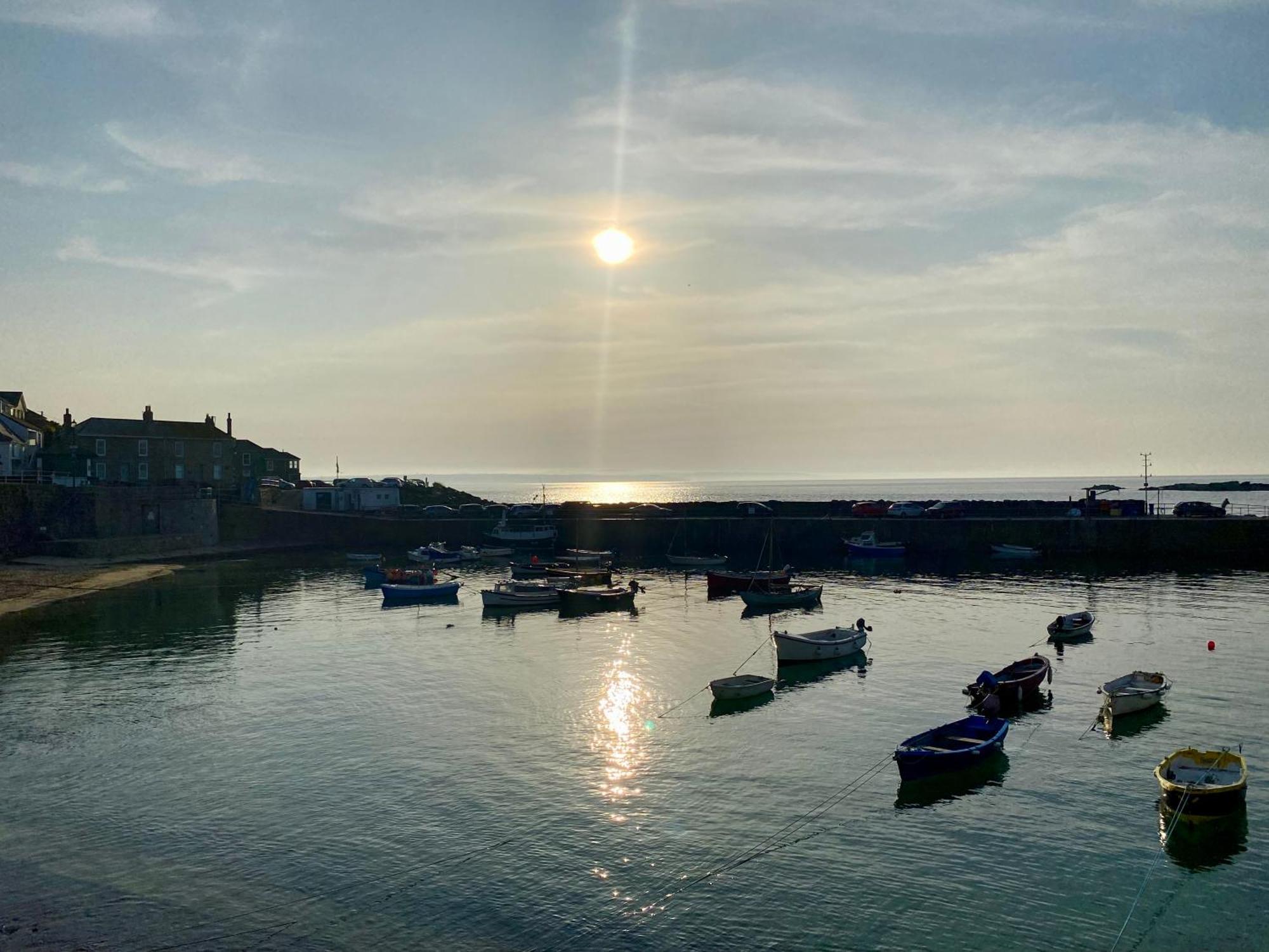 The Old Gallery - Charming Coastal Escape For Two Mousehole Exterior photo