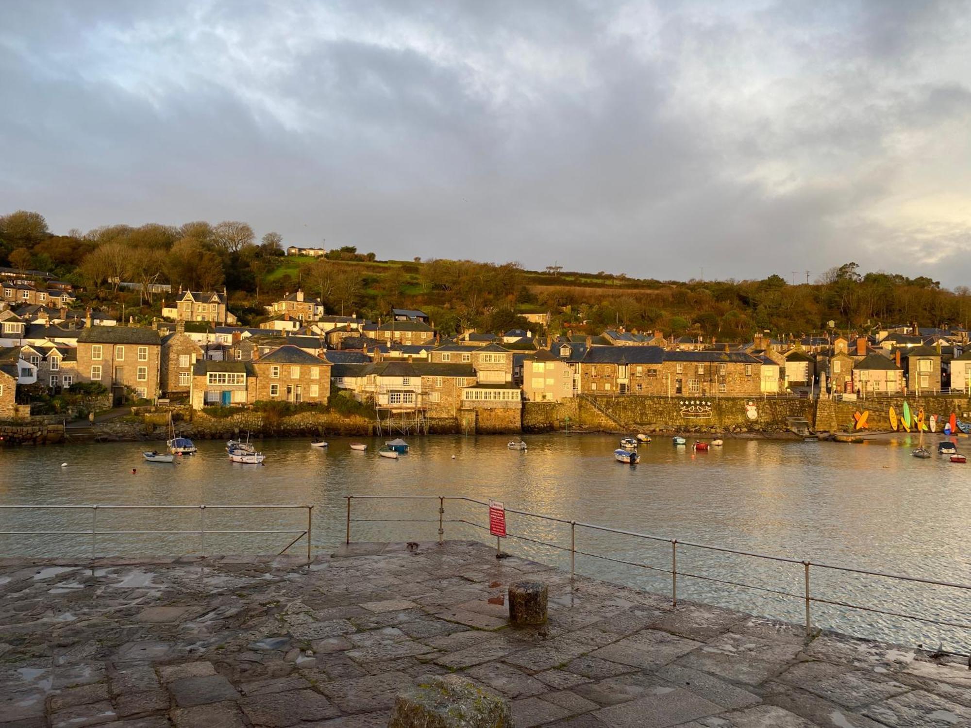 The Old Gallery - Charming Coastal Escape For Two Mousehole Exterior photo